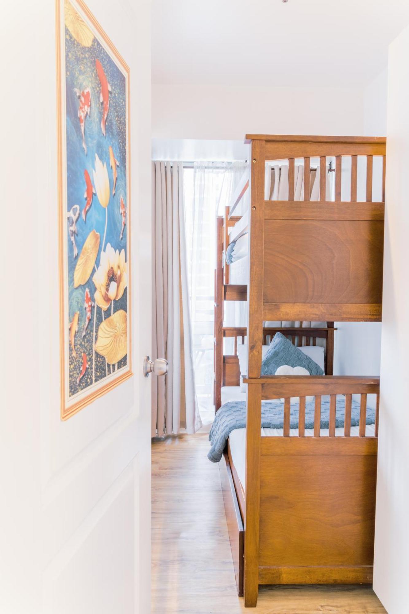 Azure Staycation 2 Bedroom Family Unit With Ps4 Aparthotel *