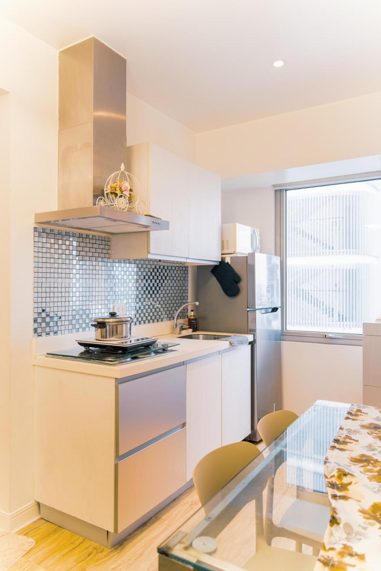 Azure Staycation 2 Bedroom Family Unit With Ps4 Manila